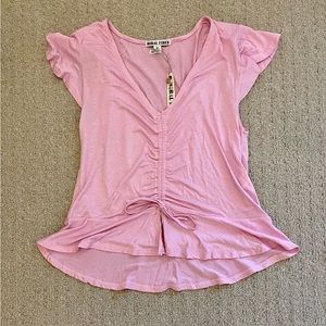 Pink shirt with pretty details